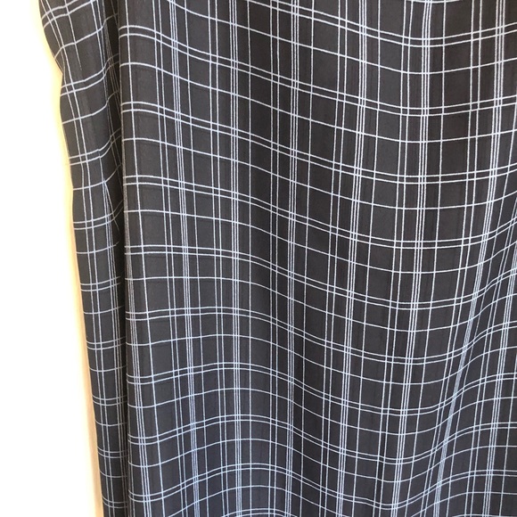 ☀️👗Two for $20👗 Reversible light blue/navy maxi dress - Picture 5 of 6